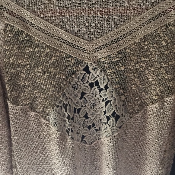 Sweater - Picture 3 of 5